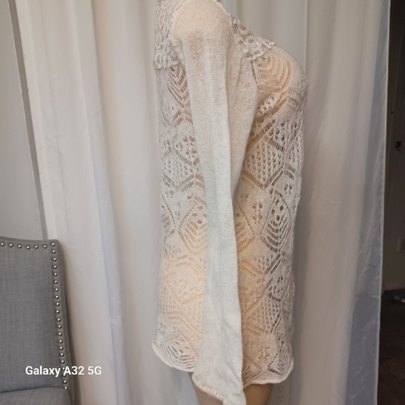 Mystree Size M Elegant Lace Cardigan - Picture 3 of 11